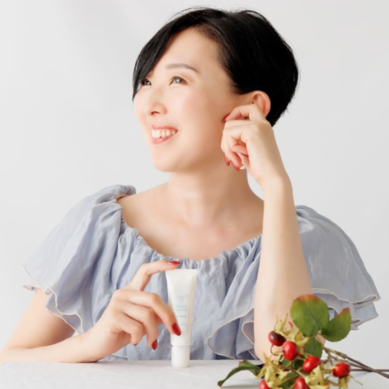 ミニサイズ 3g＞ サンクリーム 顔から全身に。モイスチャークリーム