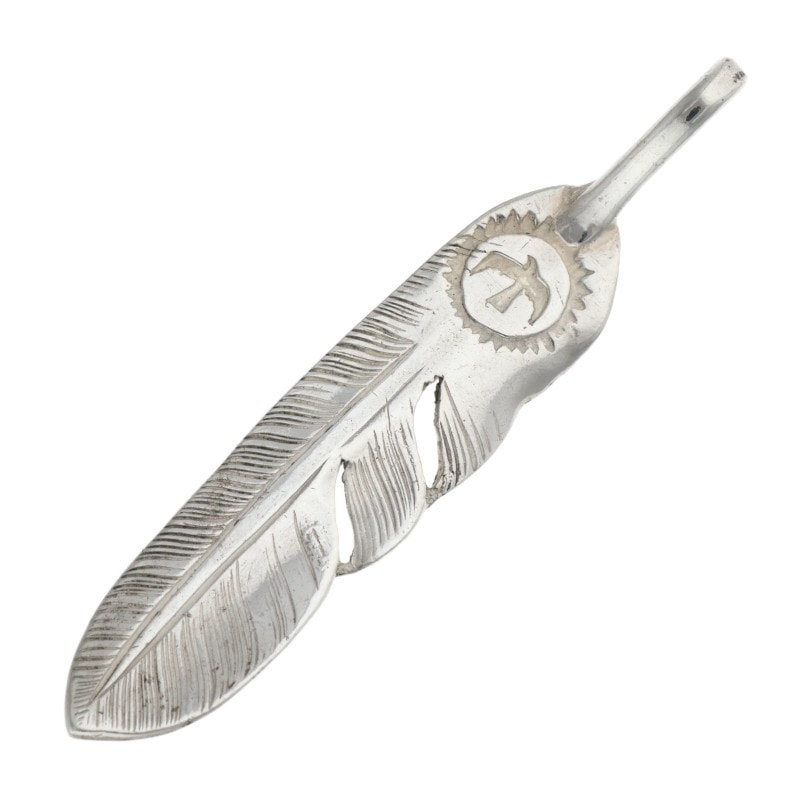 10/23新入荷セール23時まで】SVフェザー 大 右向き 【取扱：原宿