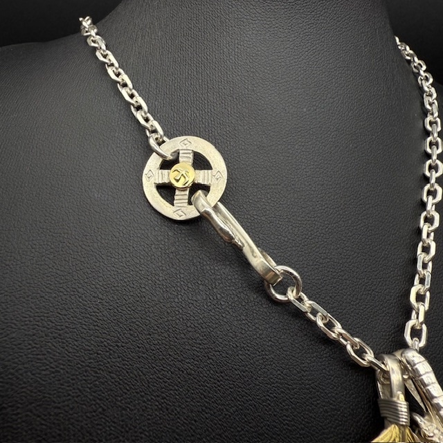 『きんぎょ』 オールド上金特大フェザー 右向き 広げなし 【取扱：原宿