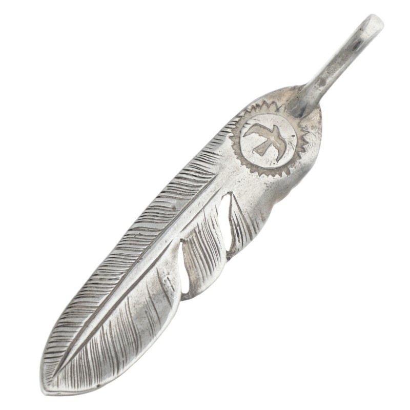 11/25新入荷セール23時まで】SVフェザー 大 右向き ※使用感あり 【取扱