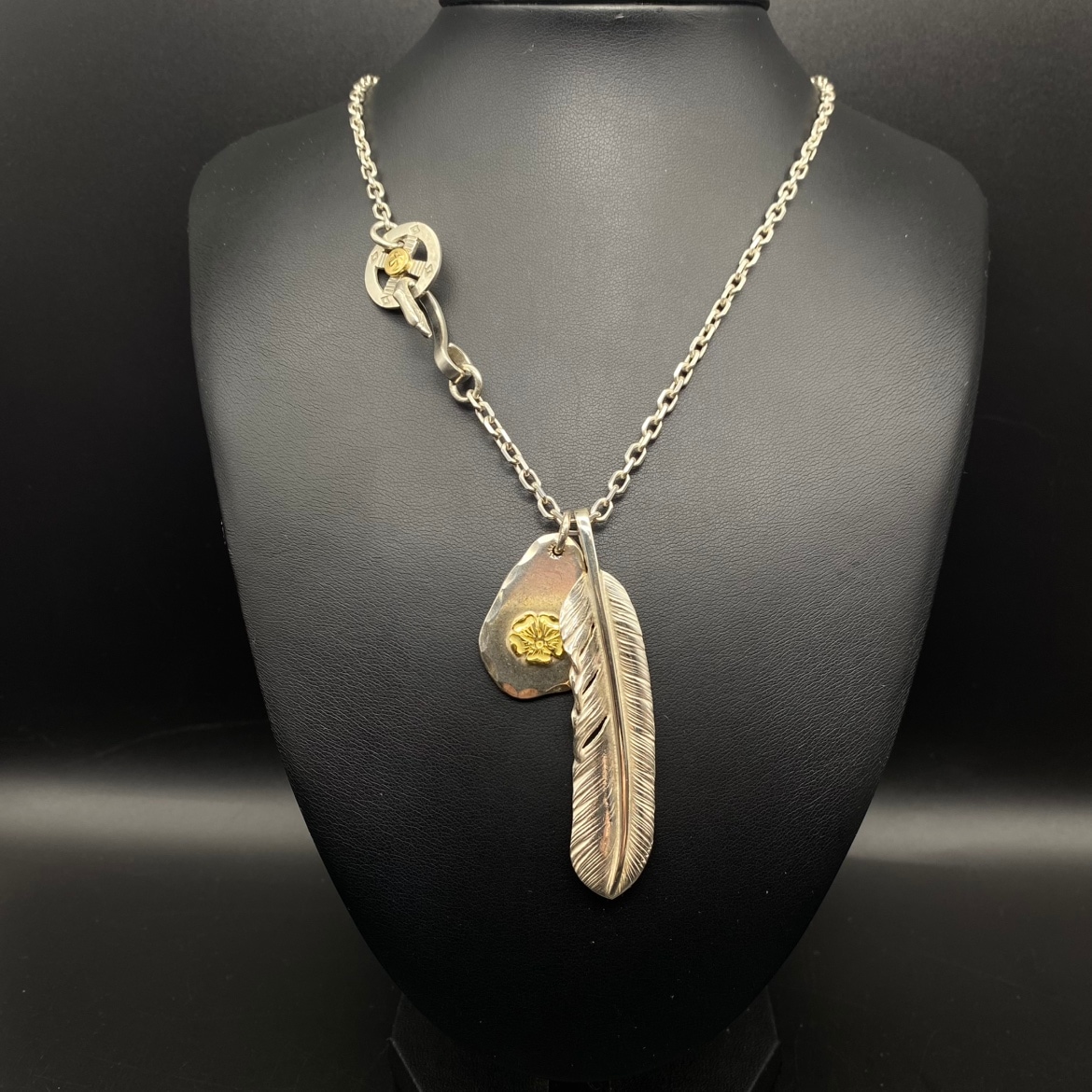 タケタケ　ゴローズ　ローズ印台メタル　ローズ付きインダイメタル　オールド 原宿シルバー店限定SET】プレーン特大フェザー×ローズ印台メタル