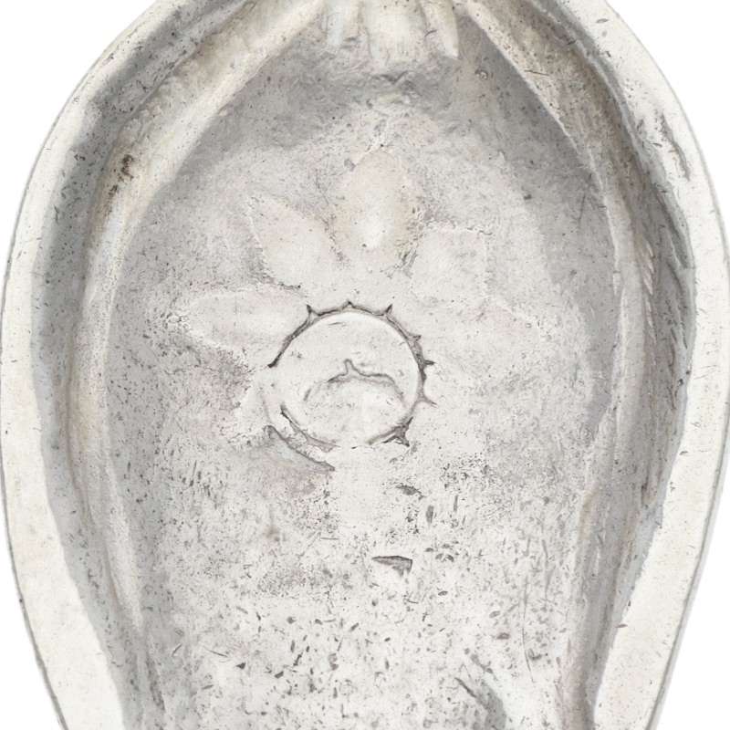 銀製　花刻　スプーン　3点　合計約47g　ケース付　N　6987 銀製 花刻 スプーン 3点 合計約47g ケース付 N 6987 銀製 花刻