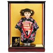 市松人形 齊藤公司作 10号 黒地 花やマリ柄 横幅39.5cm