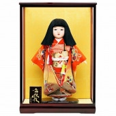 市松人形 齊藤公司作 13号 正絹仕立て 朱色 古典柄 ケース入り 横幅42cm