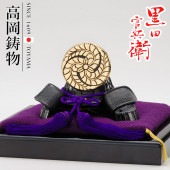 五月人形 高岡銅器 戦国武将兜 黒田官兵衛 飾り台付 横幅25cm 001gbl-053f1