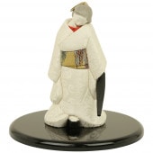 磊（らい）雪影 傘を片手に雪を踏む B