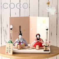 雛人形 マール 木目込み 親王飾り 二曲ピンク 金銀箔押し桜屏風 ティピシリーズ 横幅30cm