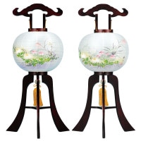 盆提灯 銘木本ざくら 春蘭対柄 絹二重 13号W 39x97cm 一対 極厚18mm 無垢材 ワンタッチ仕様 7営業日以内に発送 1/15より順次発送