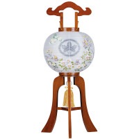 盆提灯 家紋用行灯 亀印 11号 楽々行灯 11号 ケヤキ 40W 絹 紋二重 書き絵 花あしらい 天然木 極太 ●7営業日で発送／家紋・名入の場合+10日間 1/15より順次発送