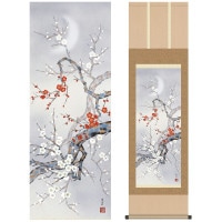 掛け軸 床の間 モダン 和風 尺三 花鳥掛軸 春掛 月下紅白梅 清水 玄澄 洛友会 約44.5 164cm 洛彩緞子本表装 10年間保証   収納箱 防虫香 風鎮 付き 1/15以降順次発送