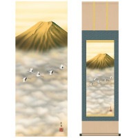 掛け軸 床の間 モダン 和風 尺三 山水画掛軸 富士山水 金富士飛翔 宇田川 彩悠 悠創会 約44.5 164cm 洛彩緞子本表装 10年間保証   収納箱 防虫香 風鎮 付き 1/15以降順次発送