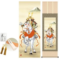 掛け軸 床の間 モダン 和風 白馬武者 榎本東山 洛彩緞子本表装 約44.5 164cm 新絹本 10年間保証   収納箱 防虫香 風鎮 付き 1/15以降順次発送