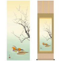 掛け軸 床の間 モダン 和風 尺三 花鳥掛軸 四季花鳥 四季薫風 冬 雪中南天 長江 桂舟 三美会 約44.5 164cm 洛彩緞子本表装 10年間保証   収納箱 防虫香 風鎮 付き 1/15以降順次発送
