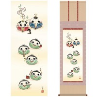 掛け軸 床の間 モダン 和風 尺三 桃の節句 だるま雛 井川 洋光 幸洋会 約44.5 164cm 洛彩緞子本表装 10年間保証   収納箱 防虫香 風鎮 付き 1/15以降順次発送