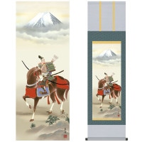 掛け軸 床の間 モダン 和風 尺三 端午の節句 馬上武者 鈴木 翠朋 白翠会 約44.5 164cm 洛彩緞子本表装 10年間保証   収納箱 防虫香 風鎮 付き 1/15以降順次発送