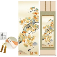 掛け軸 床の間 モダン 和風 尺五 紅葉に小鳥 西尾香悦 正絹緞子本表装 約54.5 190cm 新絹本 10年間保証   収納箱 防虫香 風鎮 付き 1/15以降順次発送
