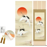 掛け軸 床の間 モダン 和風 尺五 旭日双鶴 山村観峰 洛彩緞子本表装 約54.5 190cm 新絹本 10年間保証   収納箱 防虫香 風鎮 付き 1/15以降順次発送