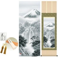 掛け軸 床の間 モダン 和風 富士幽谷 鈴村秀山 洛彩緞子本表装 約44.5 164cm 新絹本 10年間保証   収納箱 防虫香 風鎮 付き 1/15以降順次発送