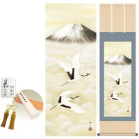 掛け軸 床の間 モダン 和風 霊峰飛鶴 鈴村秀山 洛彩緞子本表装 約44.5 164cm 新絹本 10年間保証   収納箱 防虫香 風鎮 付き 1/15以降順次発送