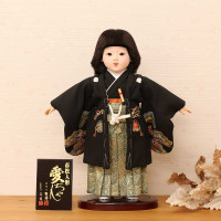 市松人形 齊藤公司作 10号 10F-02A 愛ちゃん 男の子 金彩友禅 横幅35cm