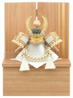 2024年 宝童新作 コンパクト 五月人形 兜飾り 収納飾り 白金徳川兜 7号