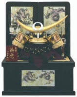 2024年 宝童新作 コンパクト 五月人形 兜飾り 着用兜 収納飾り 金竜上杉着用兜 25号