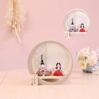 木目込み雛人形 親王飾り マール 三日月型白色 白木風屏風 横幅30cm ティピシリーズ