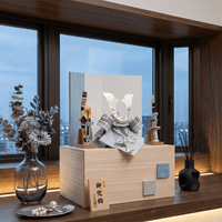 五月人形 兜飾り コンパクト 横幅38cm 収納飾り 桐箱飾り パステル 大鍬 7号兜 7号 兜  水色 おしゃれ インテリア モダン 収納兜二曲屏風セット 初節句 お祝い 端午の節句 子供の日