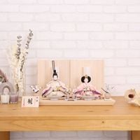 雛人形 コンパクト ひな人形 親王飾り 小芥子親王 かわいい ひな人形 小さい 横幅42cm  ひのき台屏風 ピンク 黄色 パステルカラー お祝い 初節句 ひな祭り 桃の節句