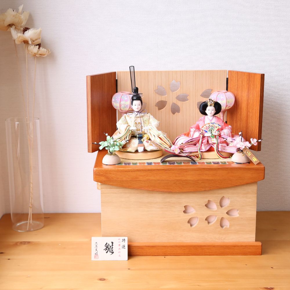 雛人形 ひな人形 コンパクト 収納飾り 収納タイプ 木目調 かわいい おしゃれ ピンク水色 柳親王 桐収納 かわいい おしゃれ モダン インテリア ひな人形 小さい 横幅40cm 初節句 お祝い 女の子 桃の節句 ひな祭り