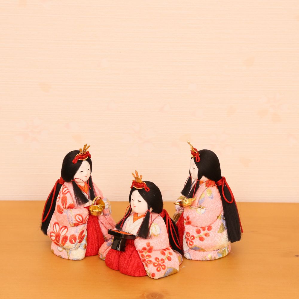 三人官女♡木目込人形♡ひな祭り Amazon | 雛人形 おしゃれ 三人官女 単品 3人 木目込 一秀