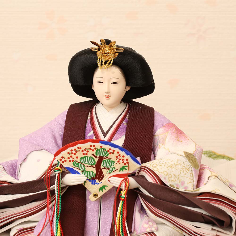 琇山作　雛人形セット 伝統的な衣装付き 琇山作 雛人形セット 伝統的な衣装付き