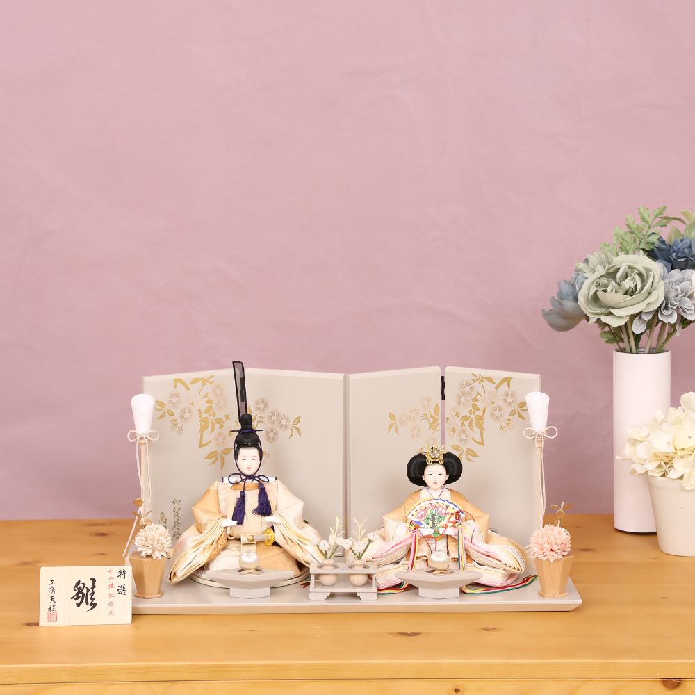 【グレージュ】ひな人形セット♪髪飾りにも出来るお花飾り付き♪雛人形　雛祭り 楽天市場】雛人形 コンパクト おしゃれ ケース飾り 花束ひな