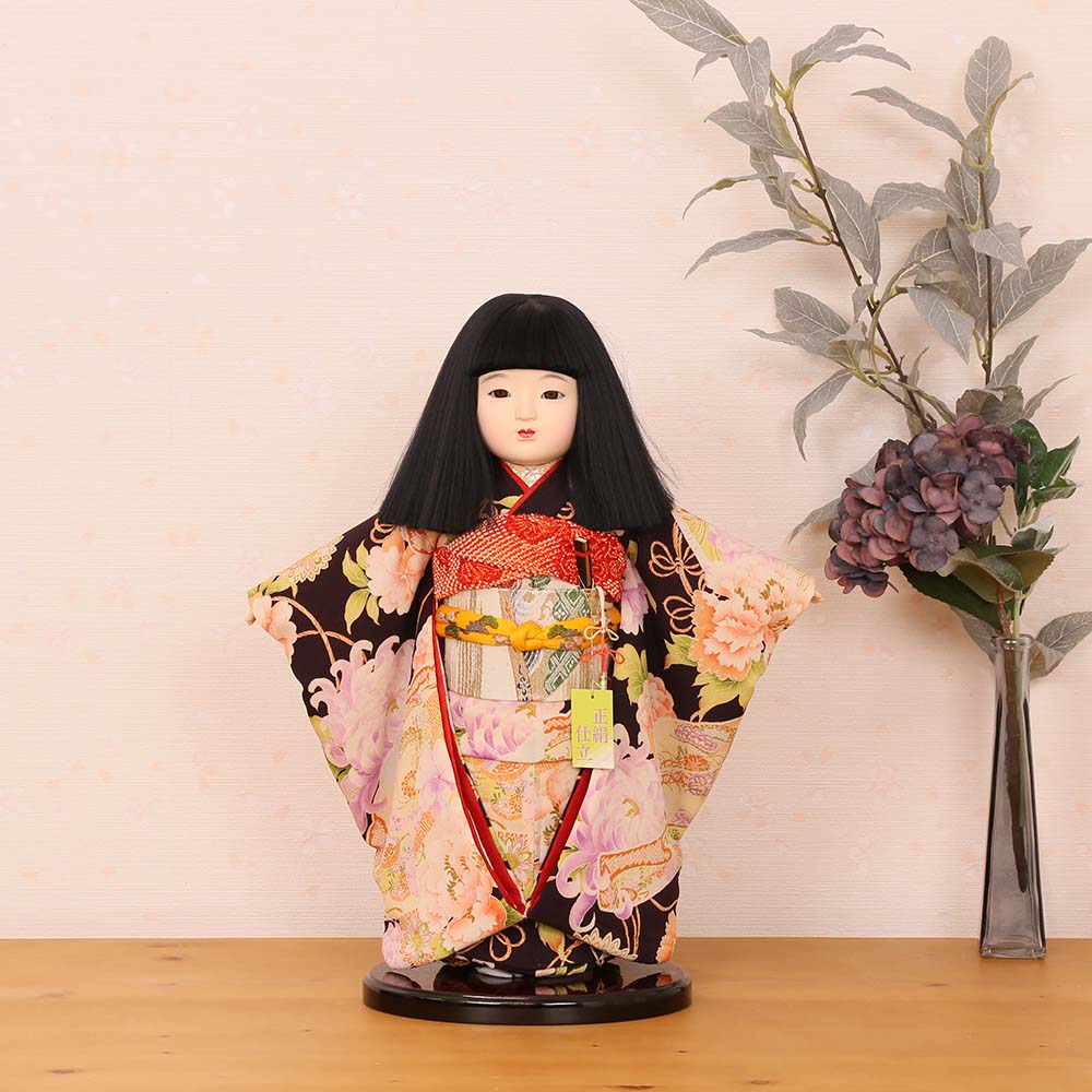 ベリー　創作人形　お福さん 黒留袖　古布ちりめん細工 きよみ様専用 創作人形 お福さん 黒留袖 古布ちりめん細工
