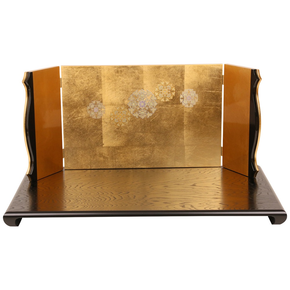 お雛様金箔蒔絵ひな壇屏風セットで