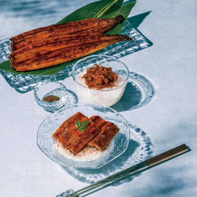 【送料込み】鰻楽 九州産うなぎ蒲焼2尾＋蒲焼きざみごぼう入1袋