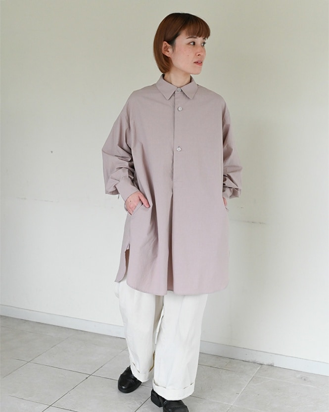 ガラスボタンのチュニック ホワイト カザグルマ クリア