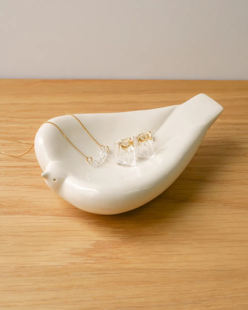 漆器トレイ 鶏と白い鳥のデザイン DOVE TRAY L ホワイト