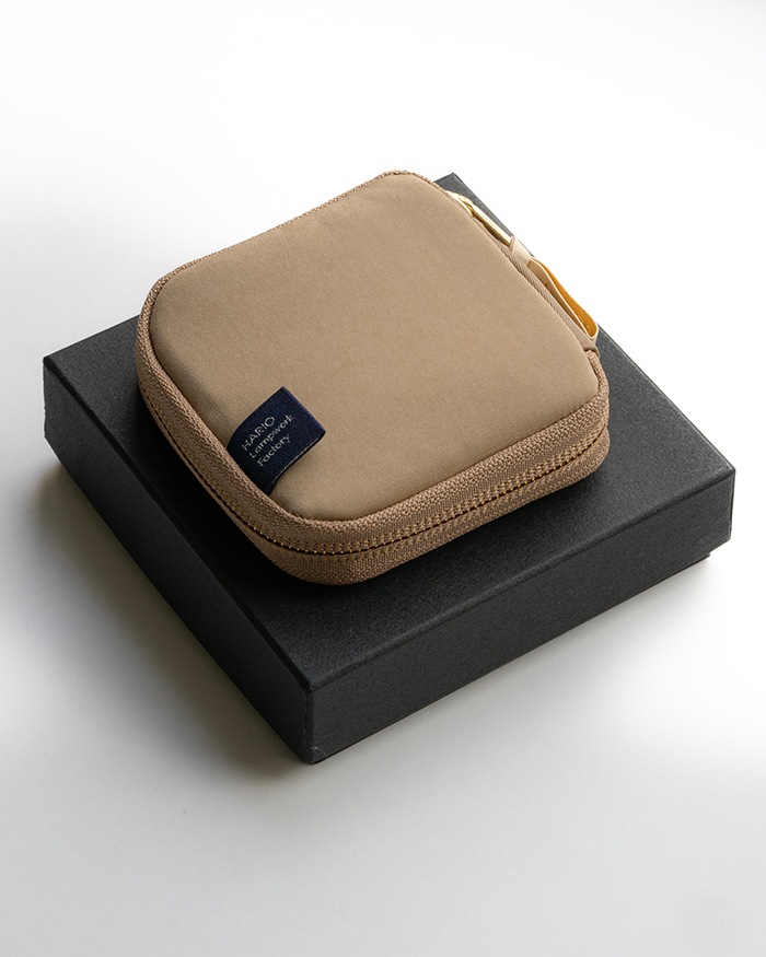 アクセサリーポーチ A&A ギモーヴ ベージュ