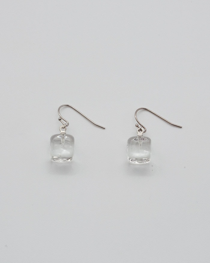 【1130】かち割り氷のピアス／イヤリング 1130】かち割り氷のピアス／イヤリング