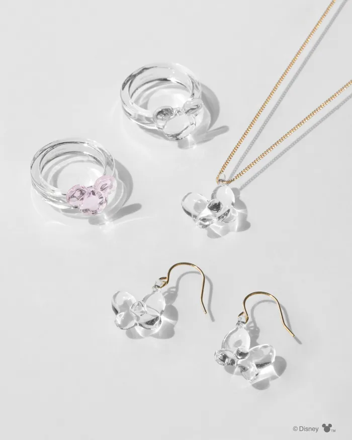 Disney / ピアス / ミニーのリボン