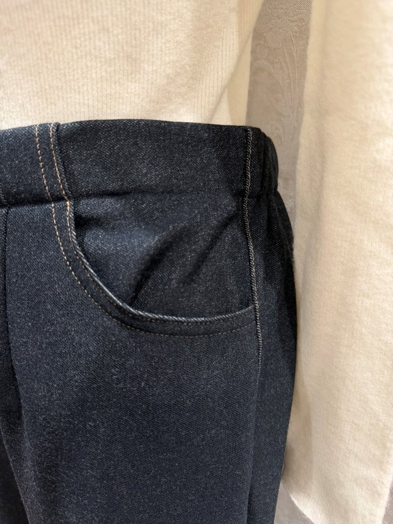 ������������ȥ�å��ǥ˥ॻ�ߥ磻�ɥѥ��