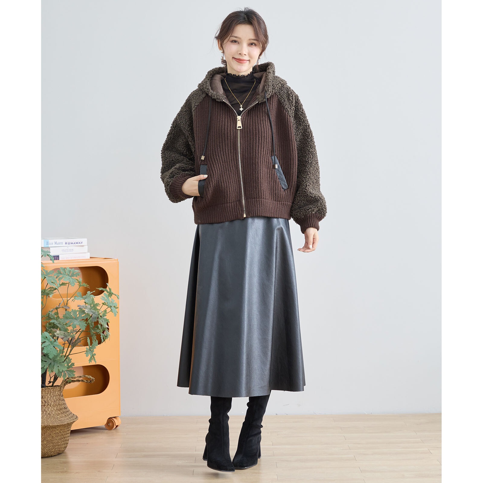 �ܥ����꡼�֥ա��ǥåȥ˥åȥ�֥֥륾��