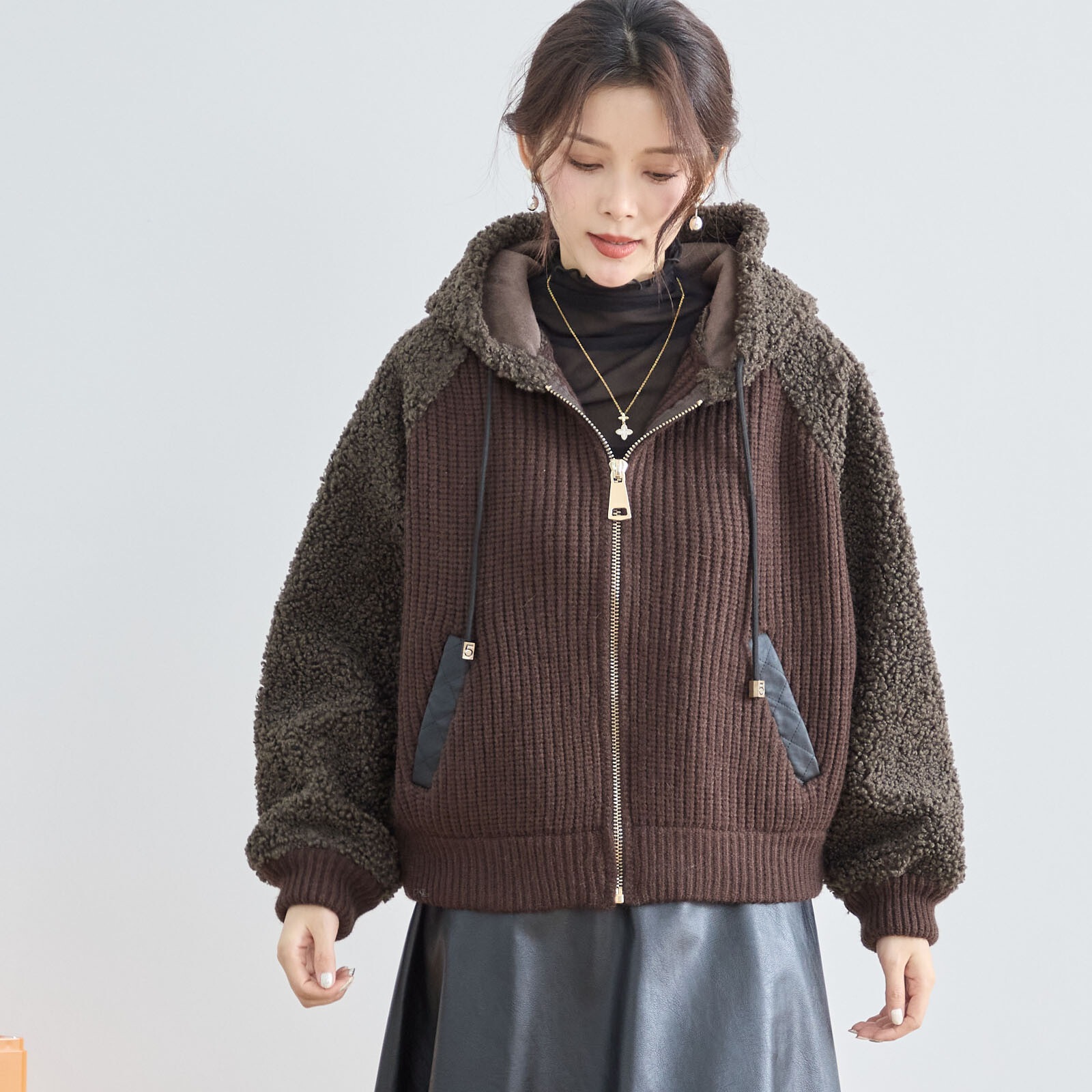 �ܥ����꡼�֥ա��ǥåȥ˥åȥ�֥֥륾��