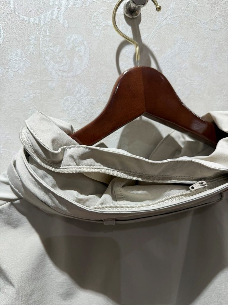 �������֥��顼�ա��ɼ�Ǽ�ʥ����󥹥ȥ�å�������