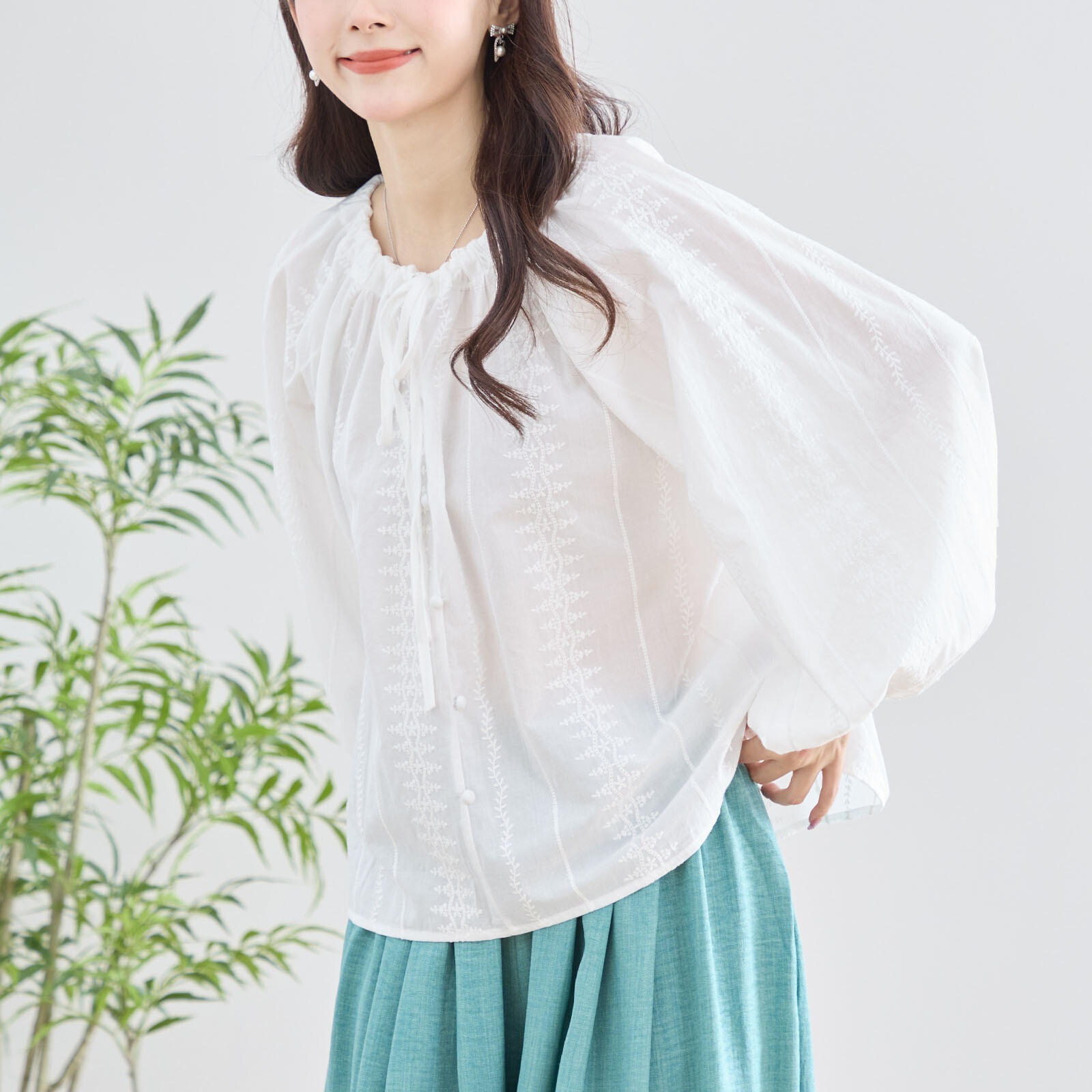 ���ȥ饤�ץ졼���ɽ��ܥ�塼��µ���åȥ�֥饦��(L~LL)