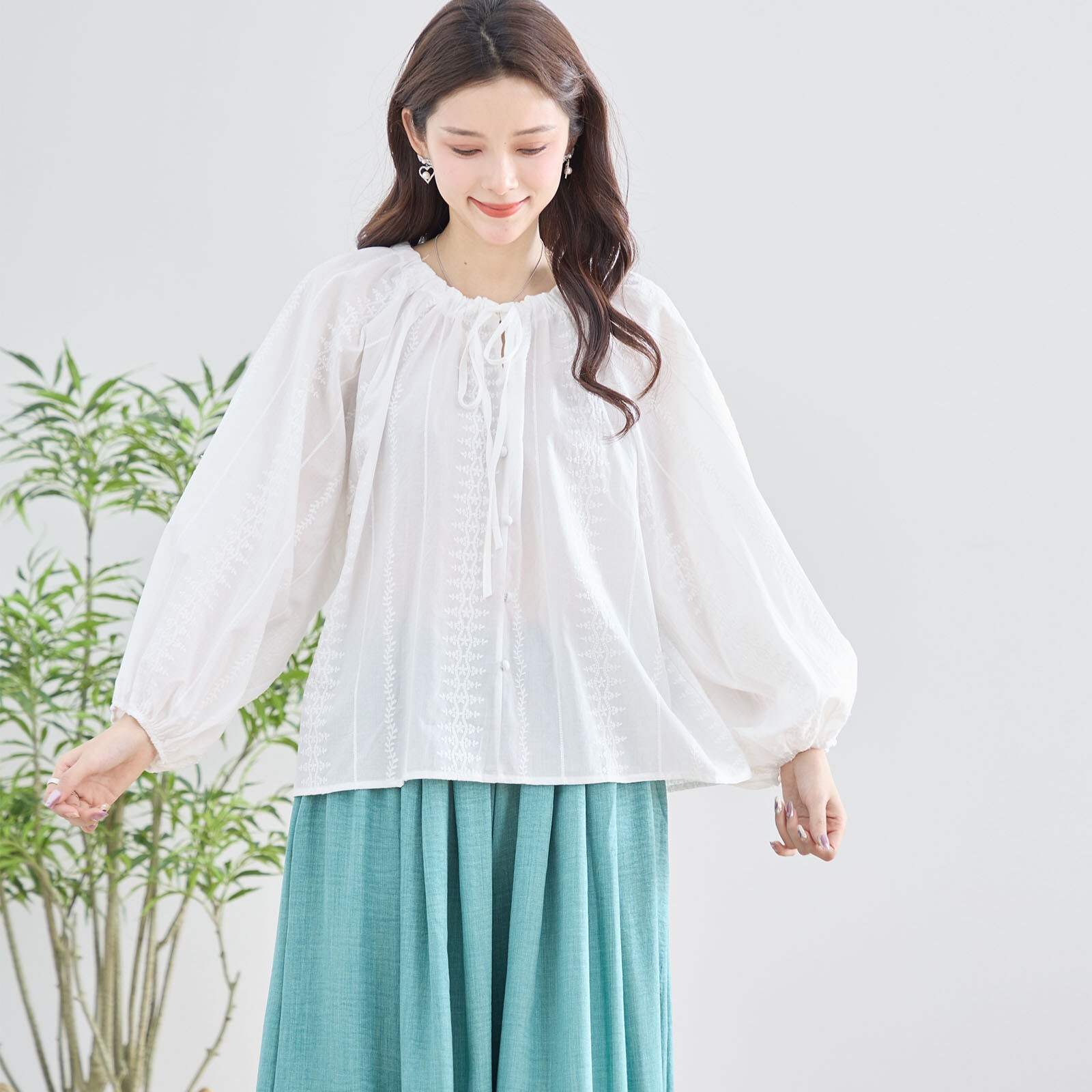 ���ȥ饤�ץ졼���ɽ��ܥ�塼��µ���åȥ�֥饦��(L~LL)