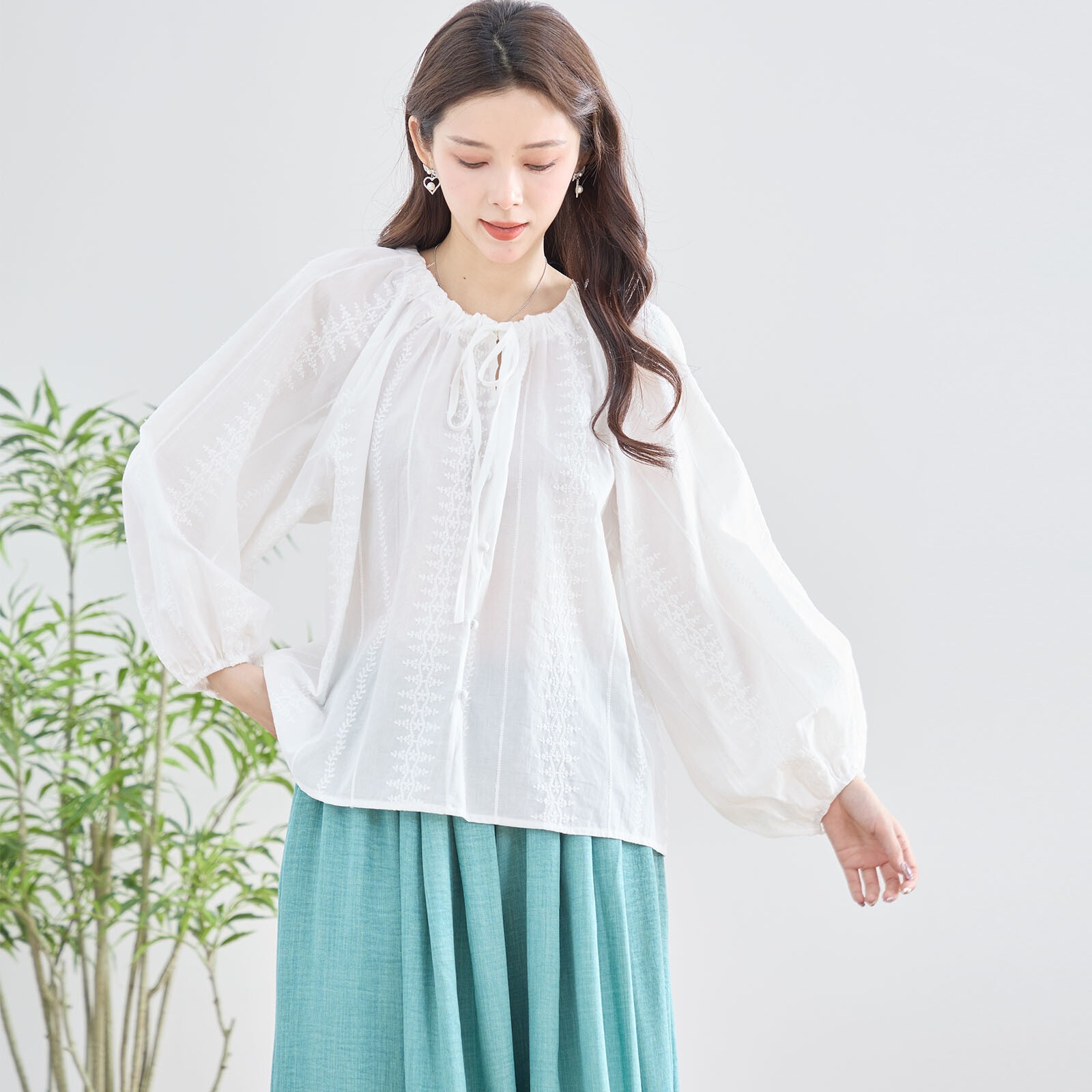 ���ȥ饤�ץ졼���ɽ��ܥ�塼��µ���åȥ�֥饦��(L~LL)