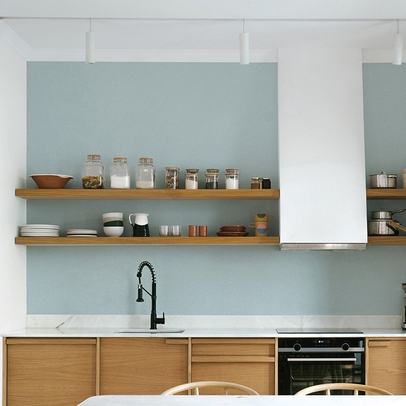 リリカラ 汚れに強い 11色 LR-70801~LR-70811 【15m/30m/道具付/道具無】らくらくリフォーム 2024-2027 生のり付き壁紙(購入単位:セット)