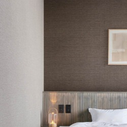 ※のり無し壁紙 シンコール 無地調 ブラウン 14色 BB2221〜BB2234 BEST（ベスト） 2025-2027 （購入単位：m） 1本(1巻)最大50m|のり無し壁紙|壁のおしゃれリフォーム